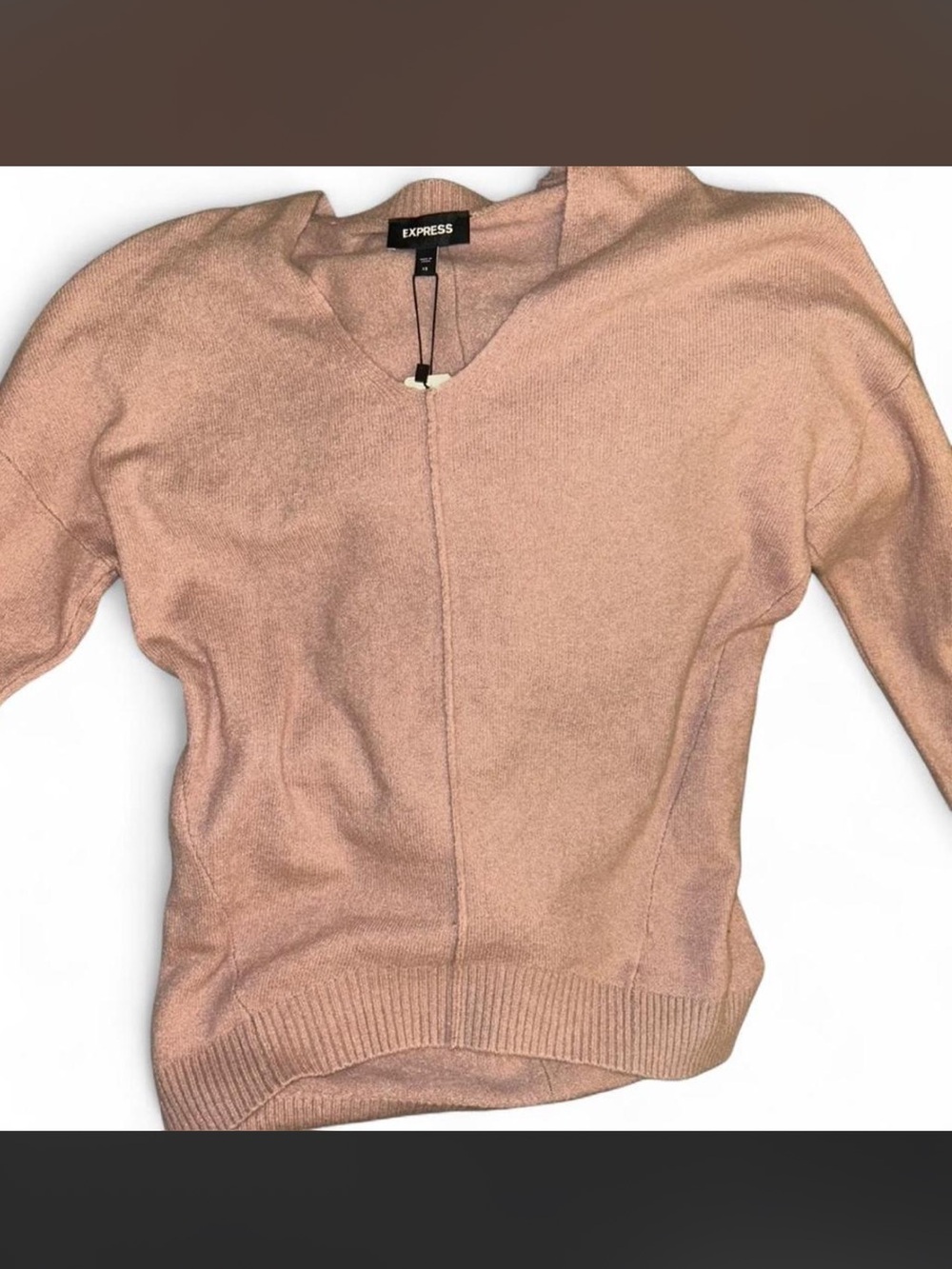 Express Women's Blush Pink V-Neck Sweater